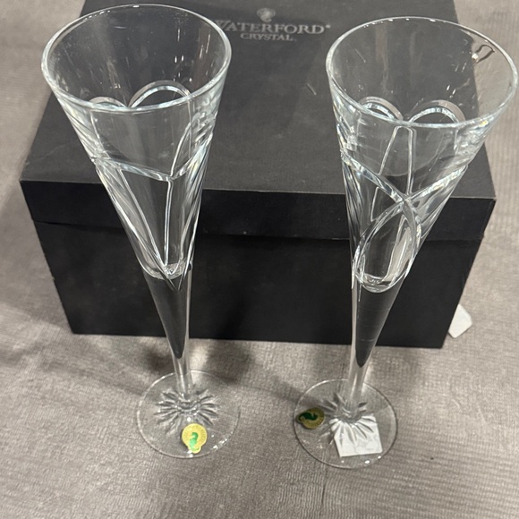 Waterford Wishes Crystal Toasting Champagne Wish Romance Flutes - Picture 4 of 8
